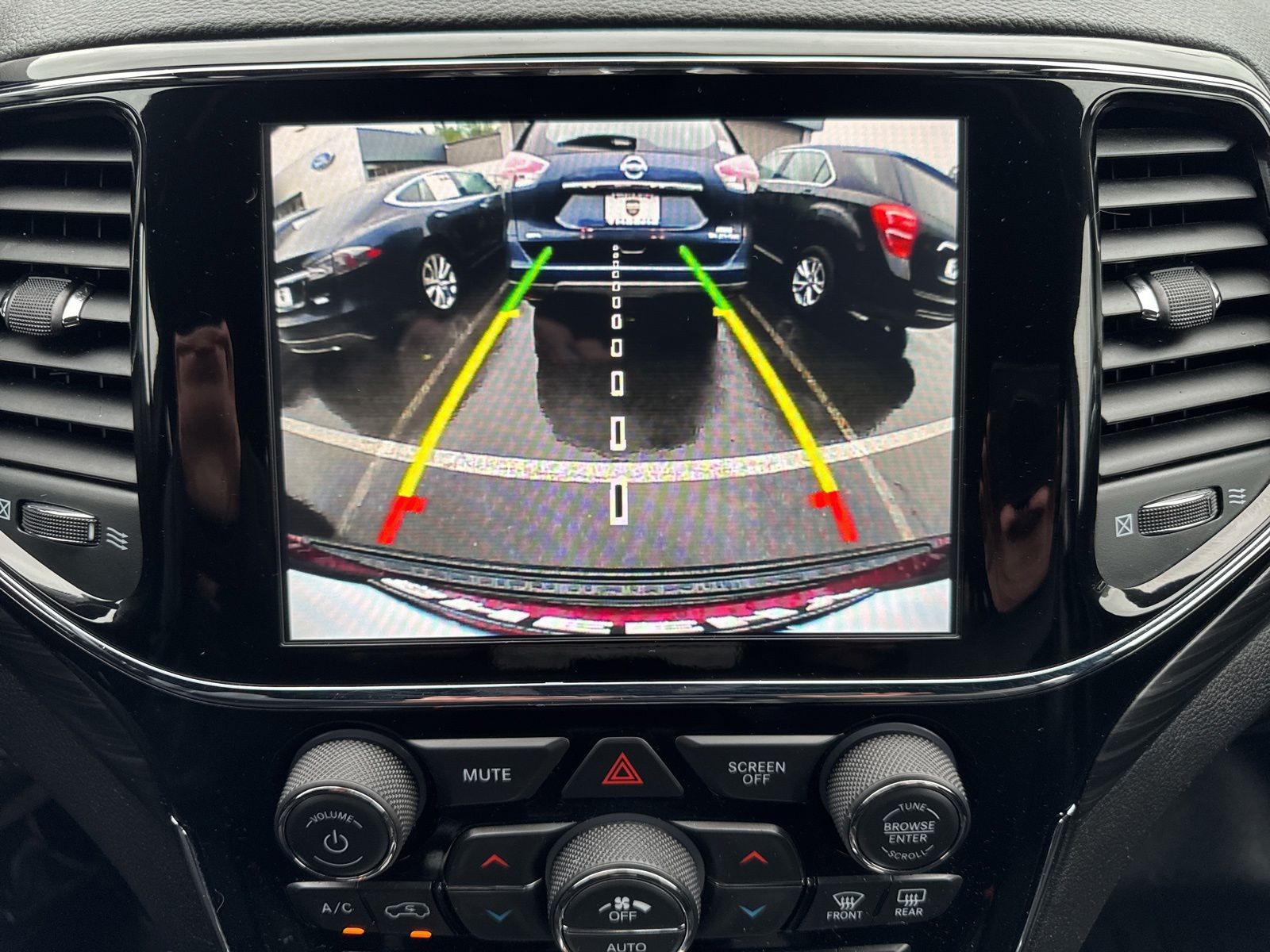 Used 2019 Velvet Red Pearlcoat Jeep Altitude image 29