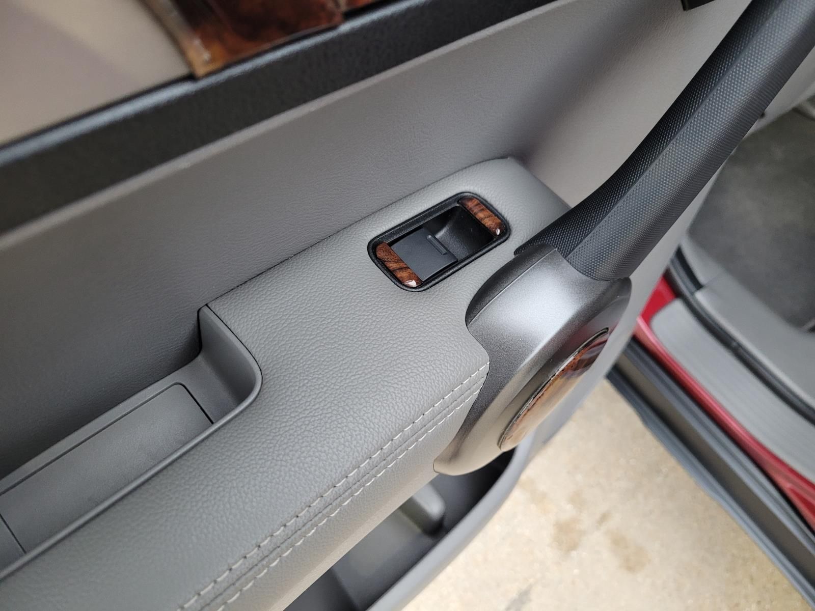 used 2011 Honda CR-V car, priced at $14,700