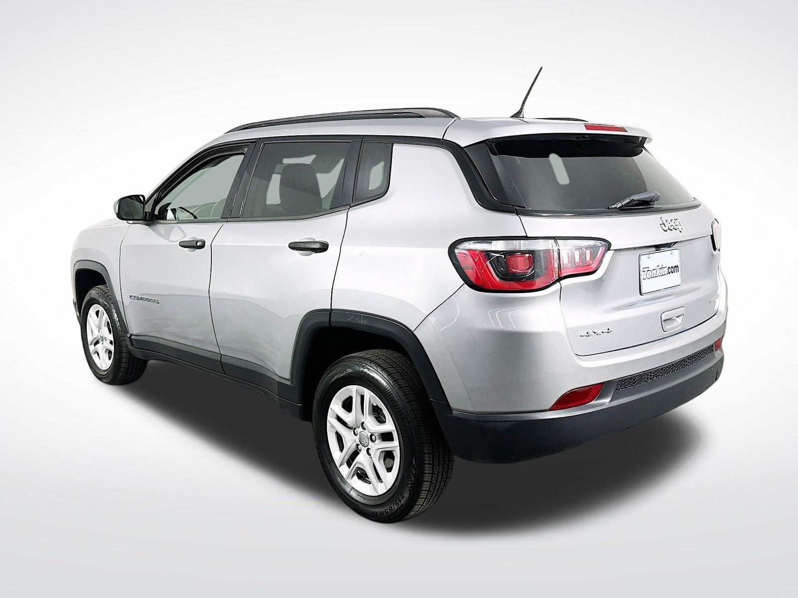 View vehicle photo 6