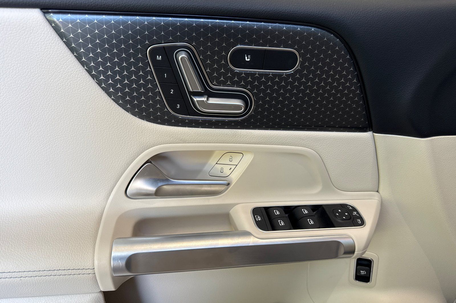 Used 2026 Mercedes-benz GLB SUV