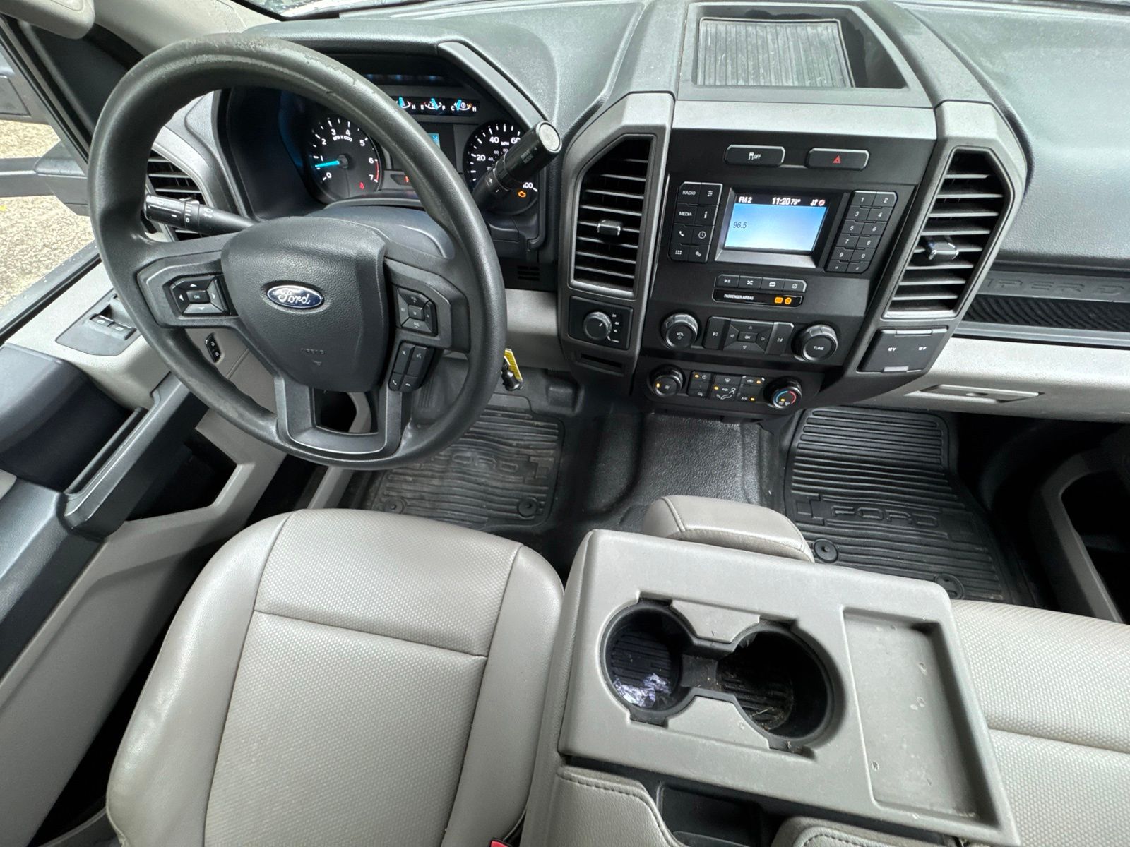 Used 2022 Oxford White Ford XL image 12