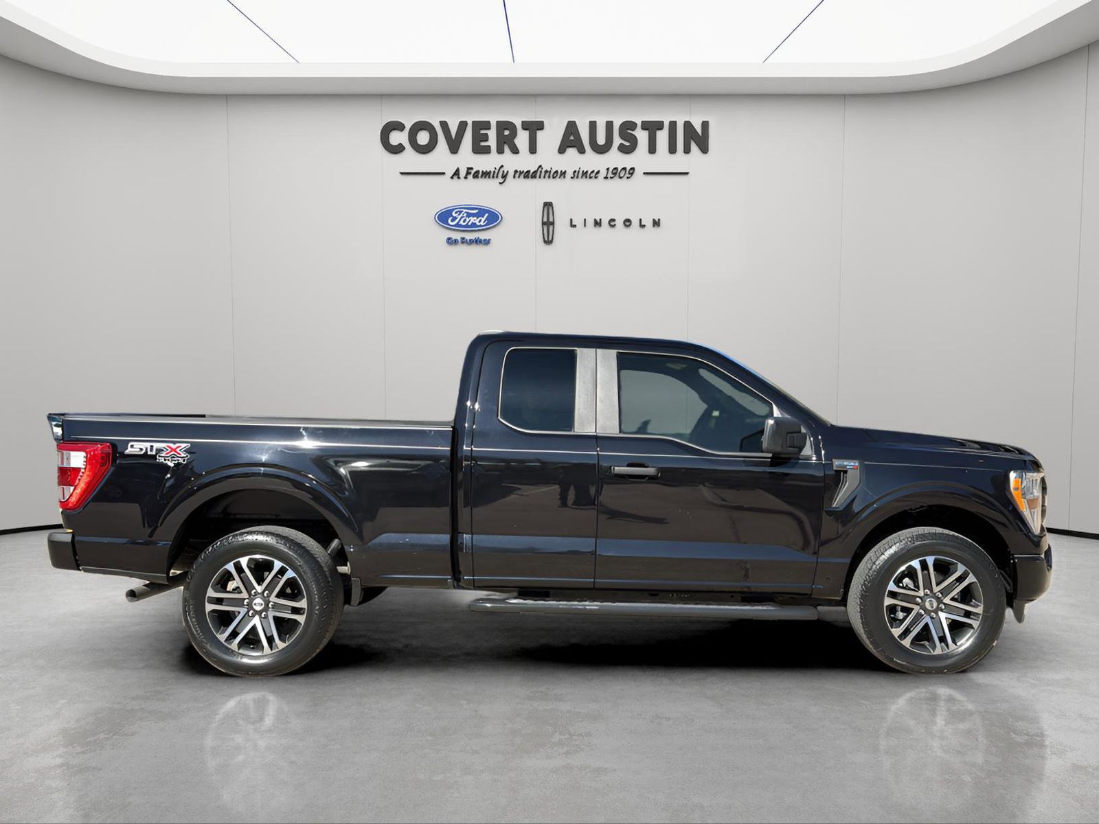 Used Car 2022 Ford F-150  Xl For Sale Under $40,000 In Austin, Texas