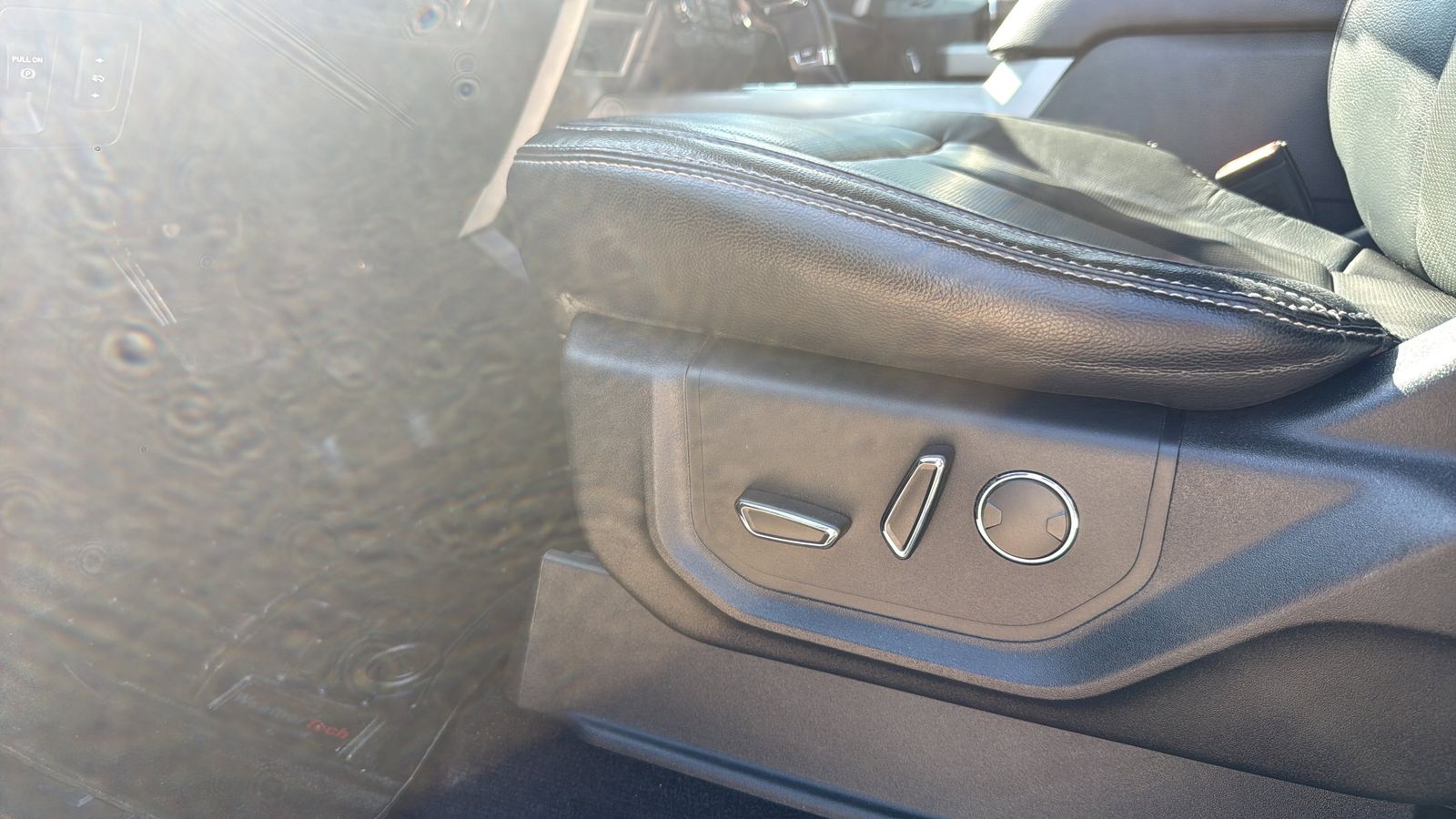 Used Car 2018 Ford F-150  Lariat For Sale Under $25,000 In Austin, Texas