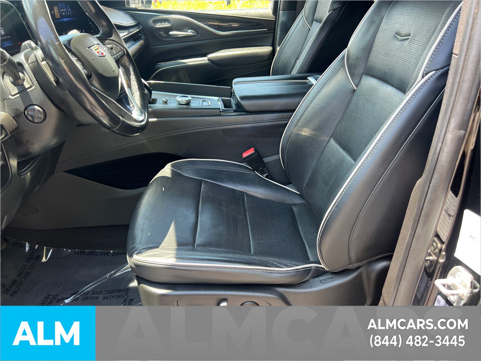 Used 2022 Black Cadillac Sport image 10