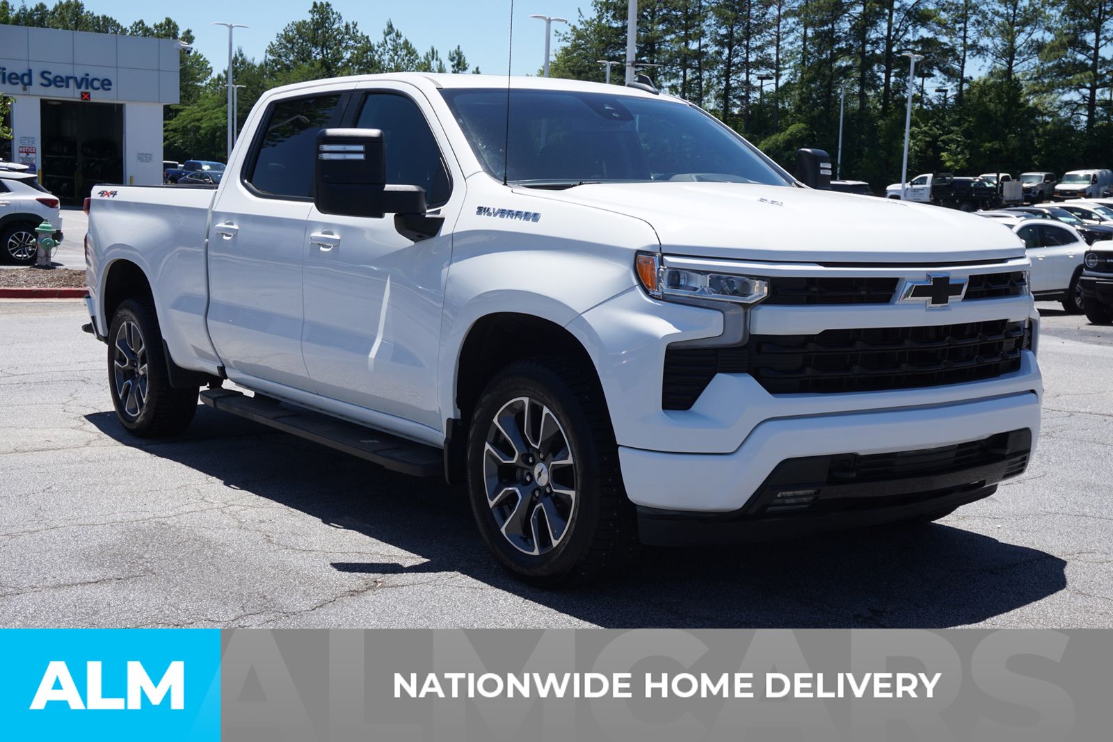 Used 2022 White Chevrolet RST image 6