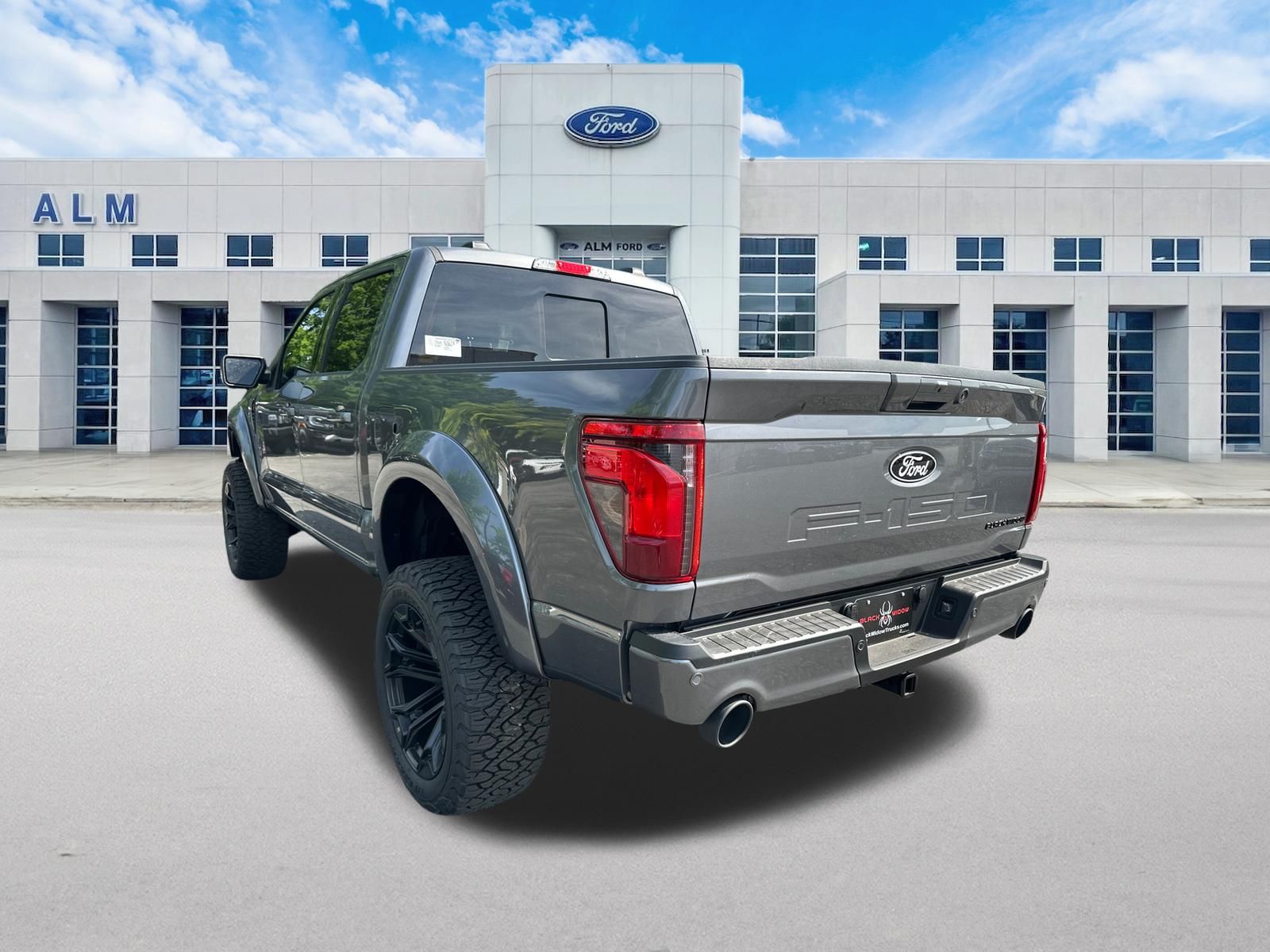 New 2026 Carbonized Gray Metallic Ford XLT image 8