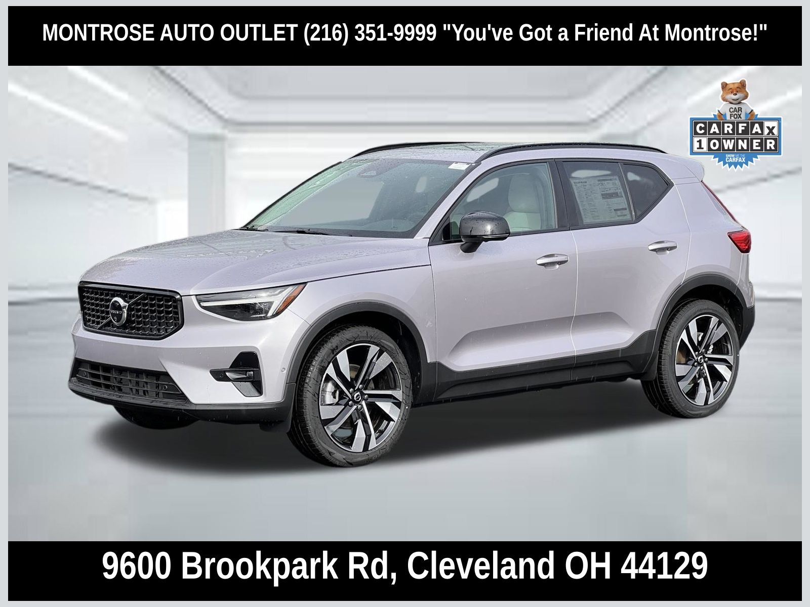 Aurora Silver 2026 Volvo XC40 SUV / Crossover All-Wheel Drive Automatic