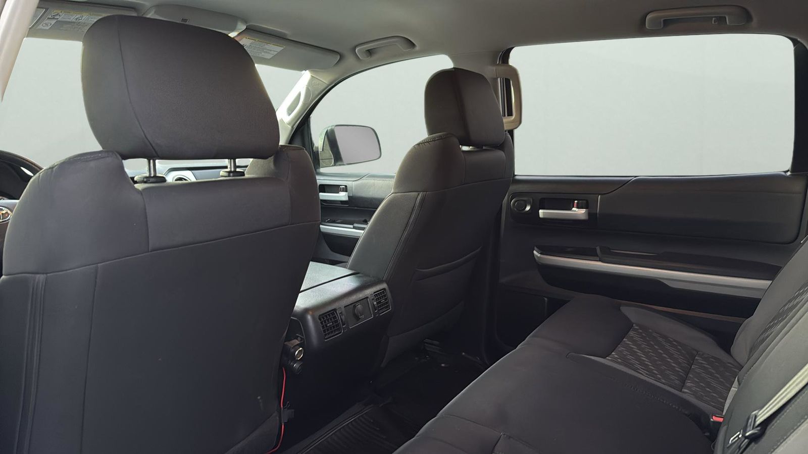 Used Car 2019 Toyota Tundra  Sr5 For Sale Under $35,000 In Austin, Texas