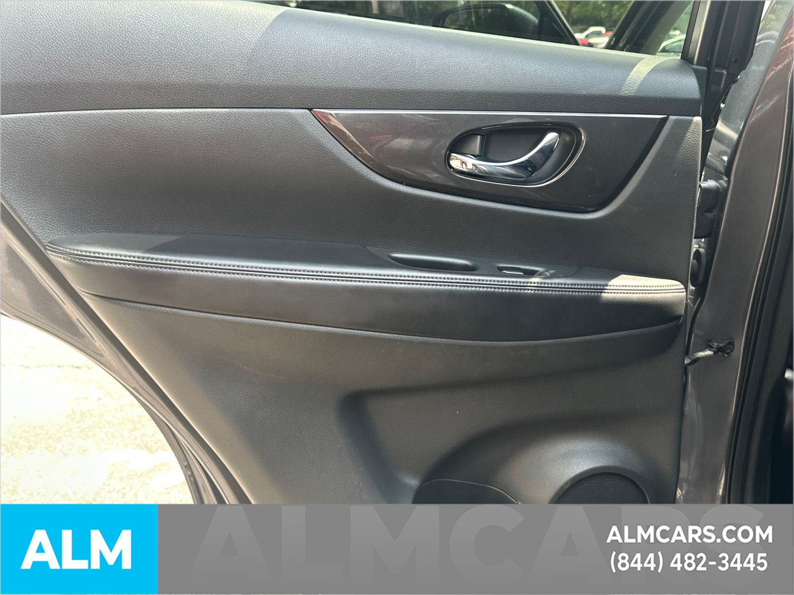 Used 2019 Gray Nissan SV image 26