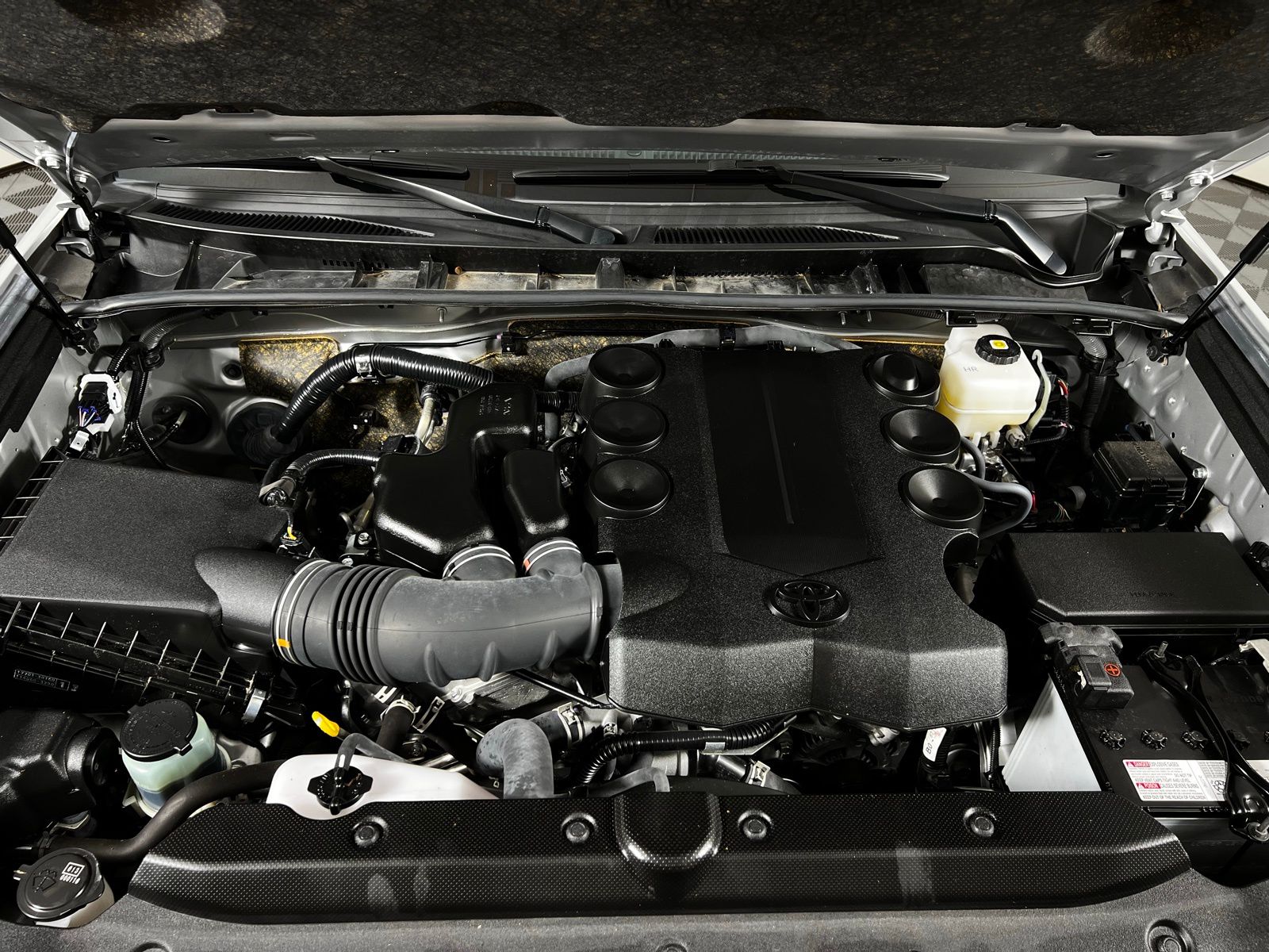 Thumbnail: 2024 Toyota 4Runner - 9