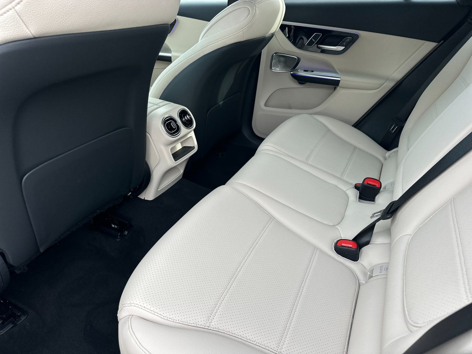 new 2026 Mercedes-Benz GLC car