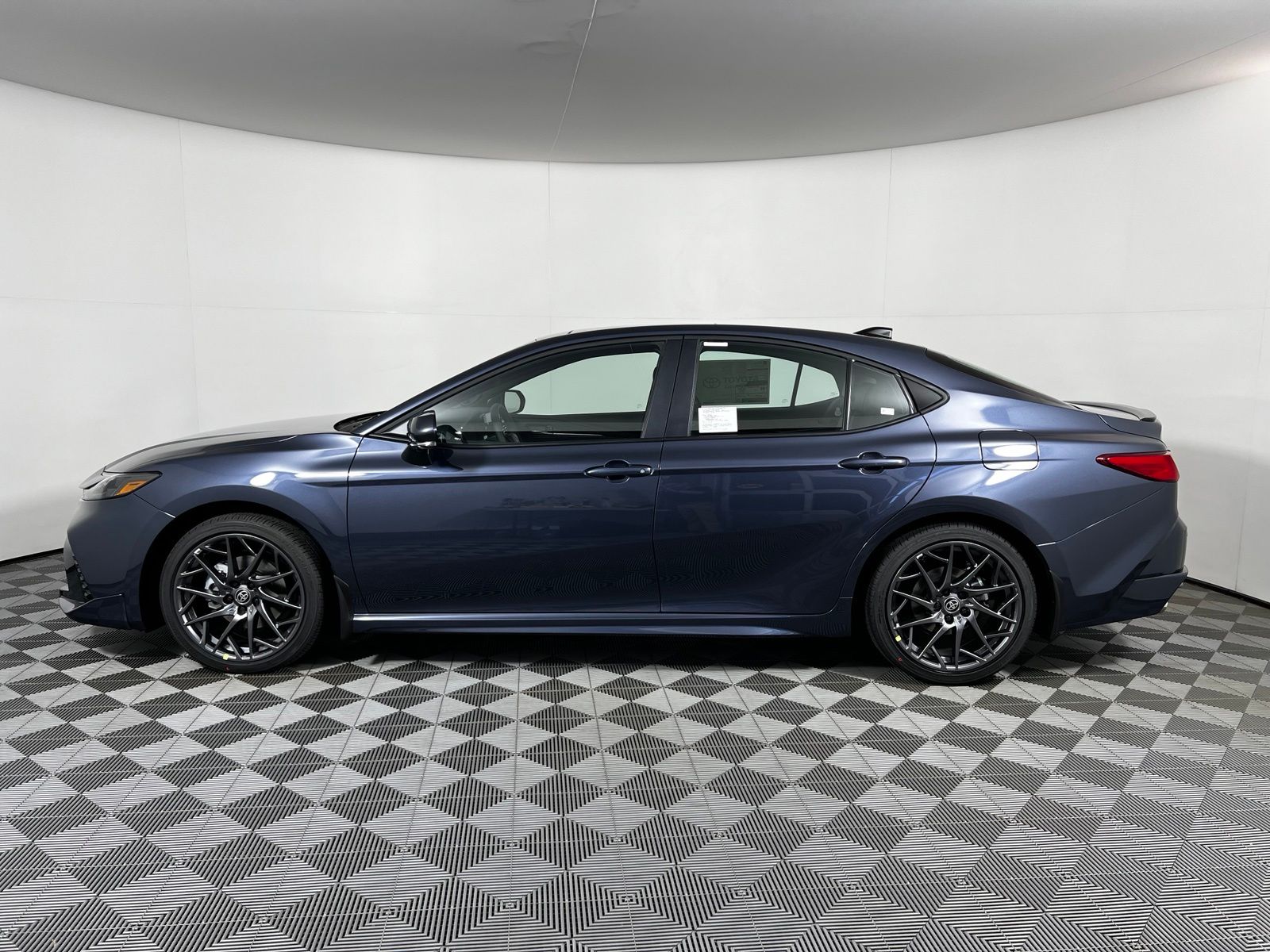 Thumbnail: 2026 Toyota Camry - 8