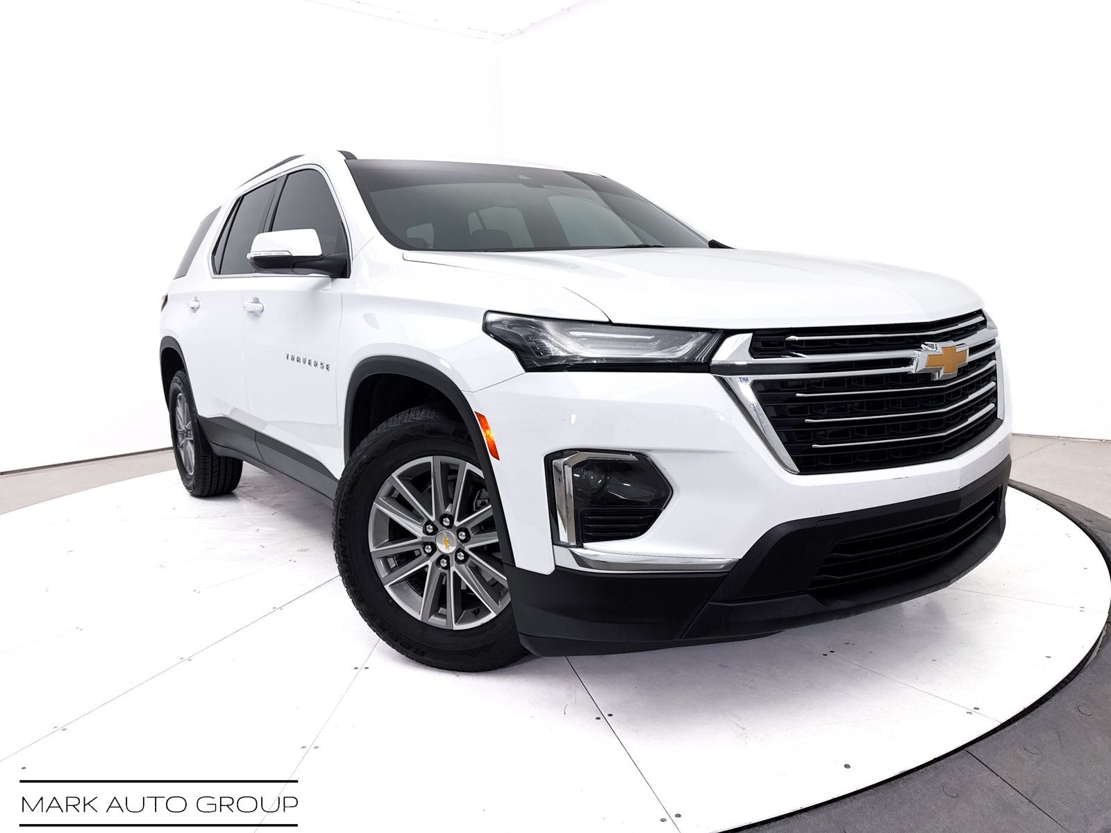 2023 Chevrolet Traverse LT