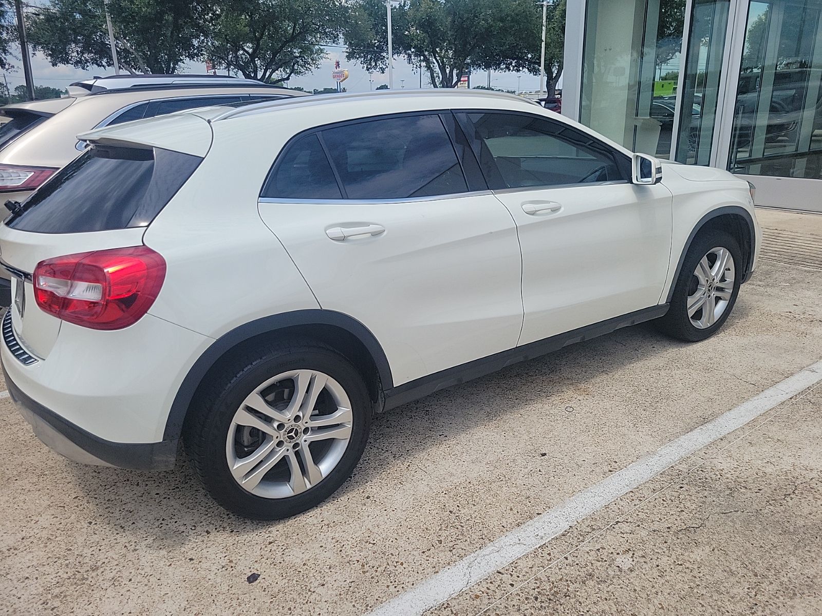 car-gallery-2