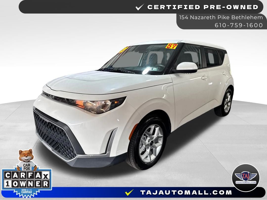 Snow White Pearl 2023 Kia Soul SUV / Crossover Front-Wheel Drive Continuously Variable Transmission