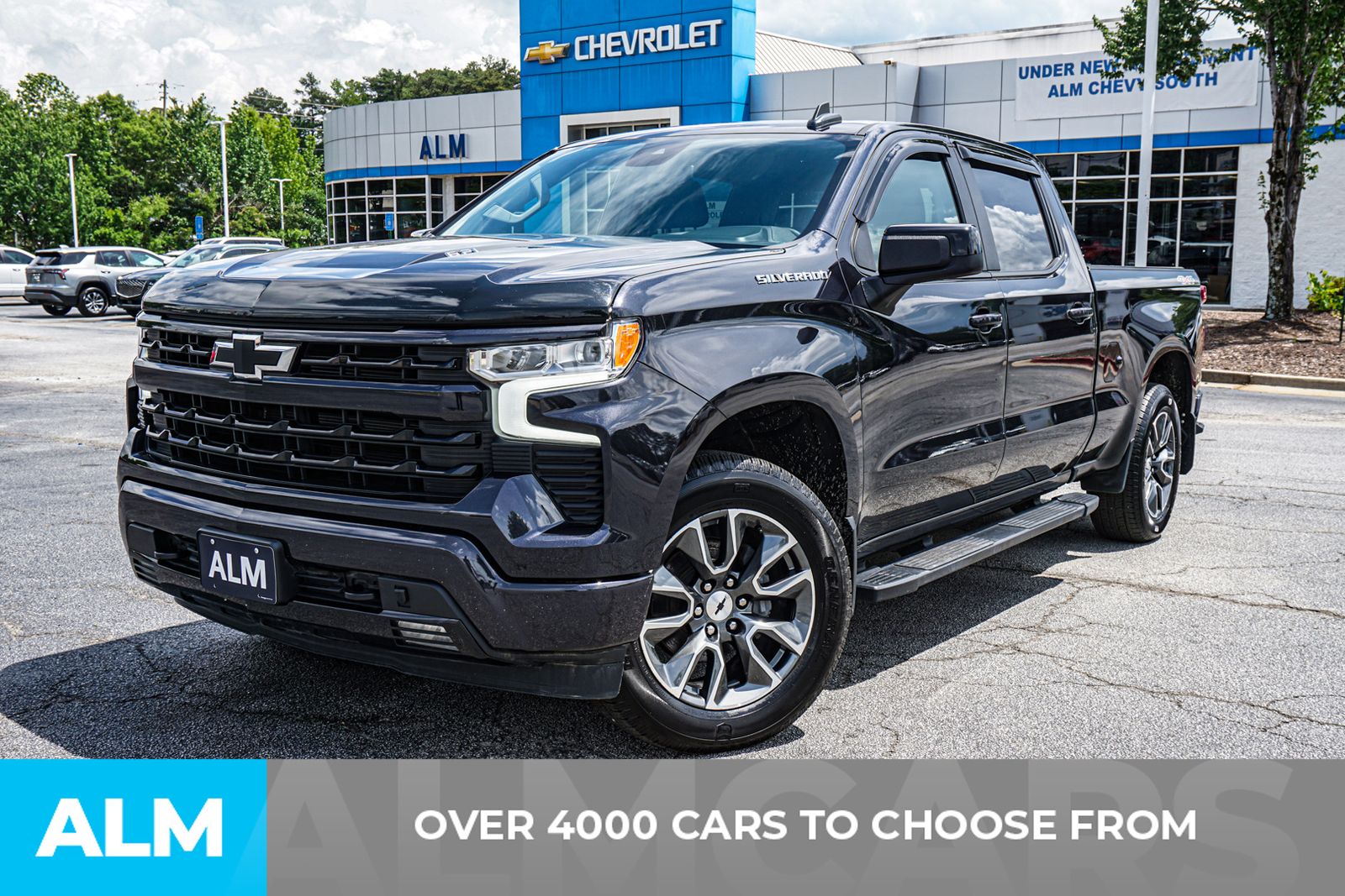 Used 2023 Gray Chevrolet RST image 3