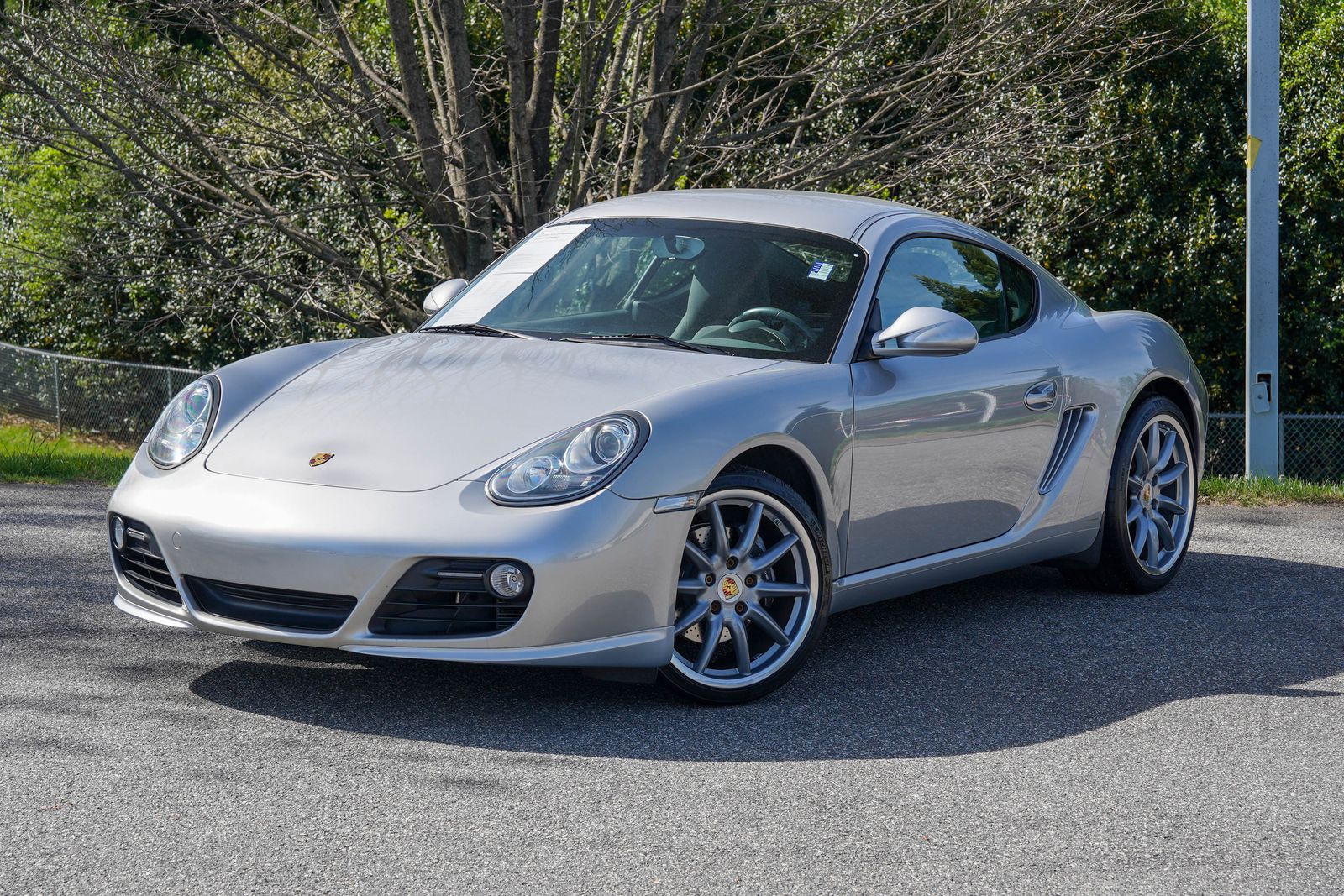 Arctic Silver Metallic 2009 Porsche Cayman Base Coupe Rear-Wheel Drive 6-Speed Manual Overdrive