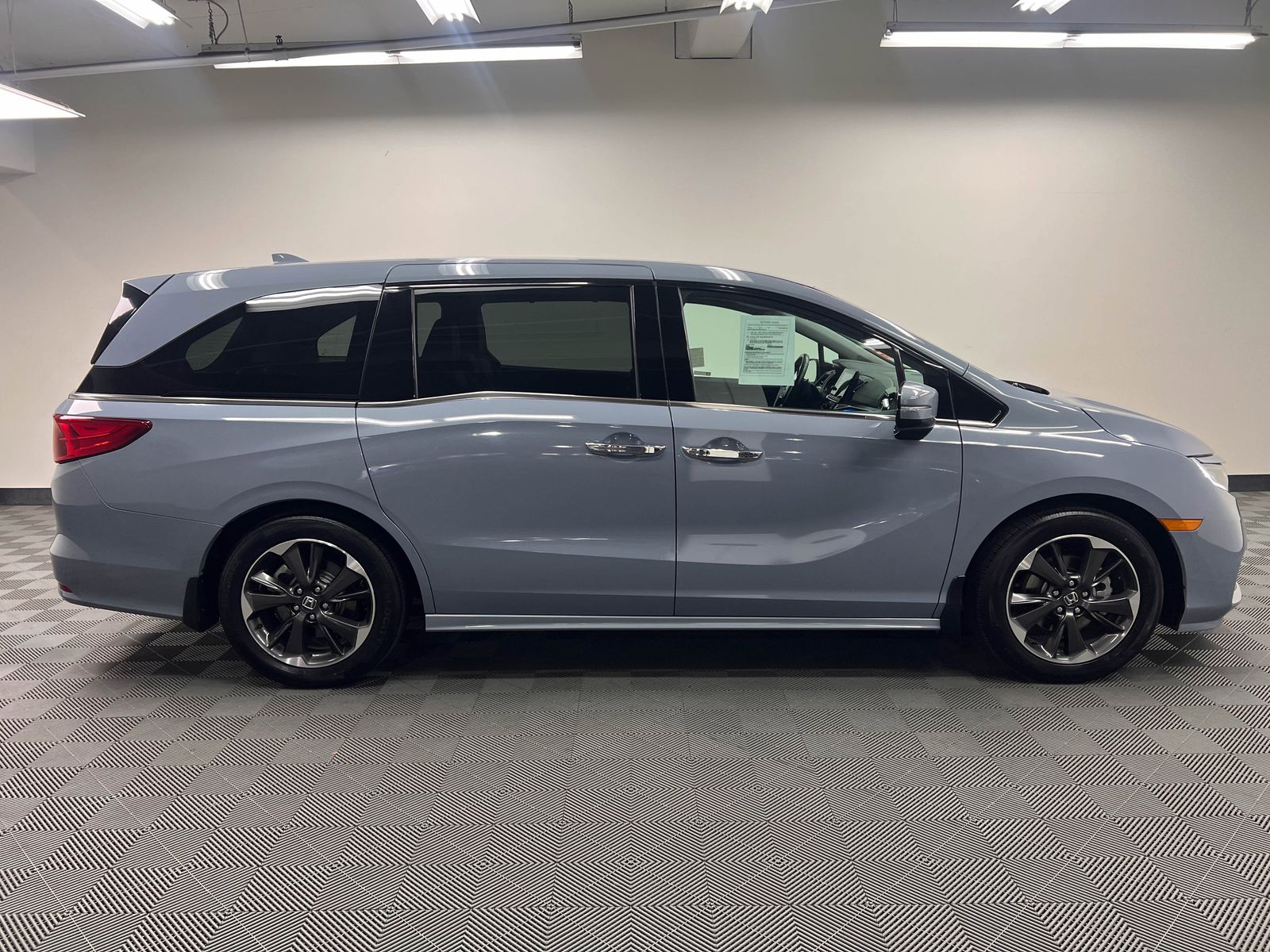 used 2023 Honda Odyssey car, priced at $36,888