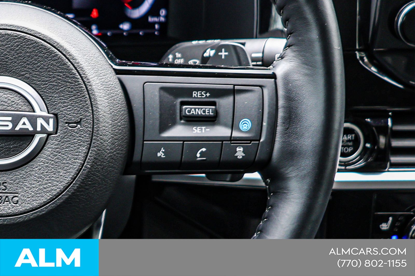 Used 2024 White Nissan Platinum image 28