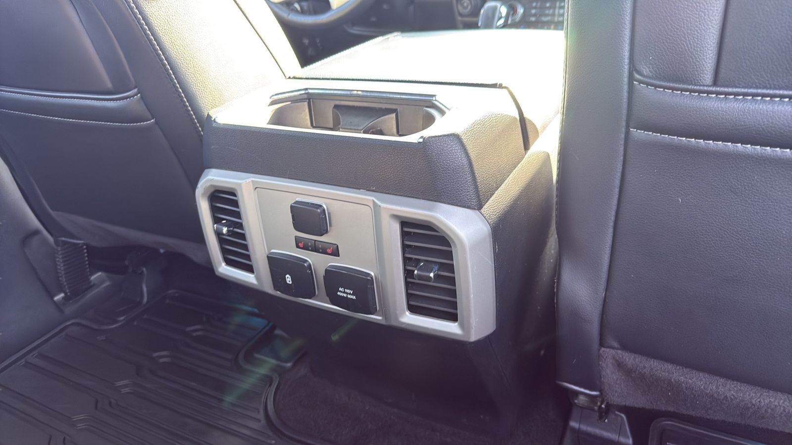Used 2019 Gray Ford Lariat image 28