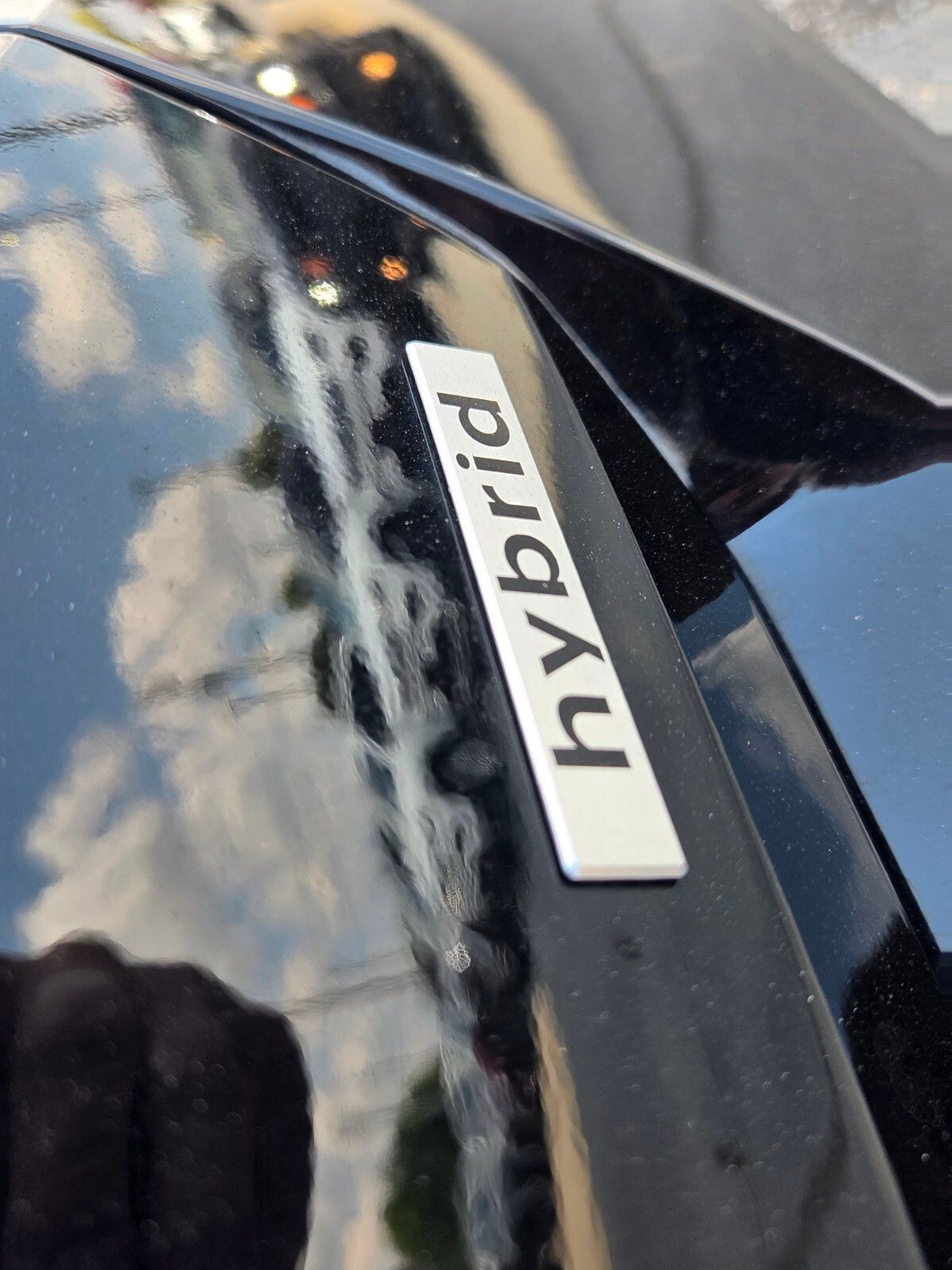 Used 2025 Black Hyundai SEL Sport image 11