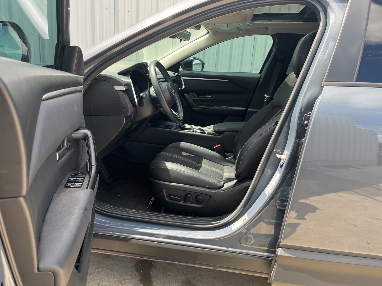 Used Car 2023 Mazda Cx-50  2.5 S Preferred Plus Package For Sale Under $30,000 In Austin, Texas