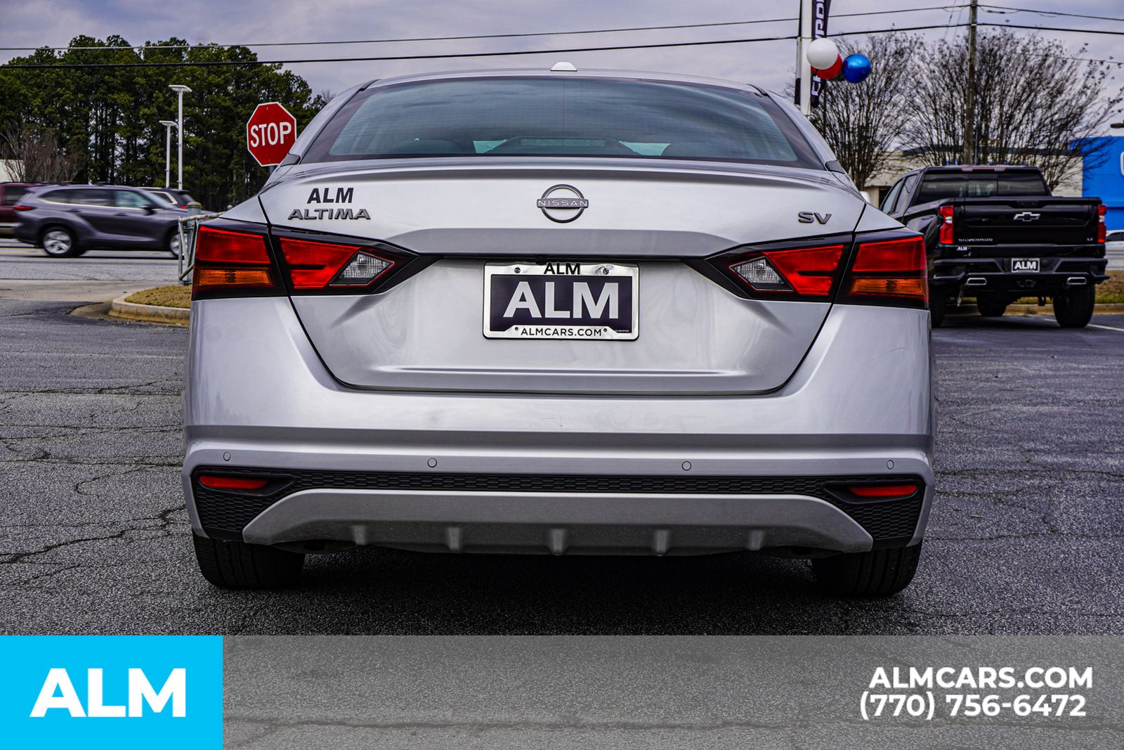 Used 2024 Silver Nissan 2.5 SV image 11