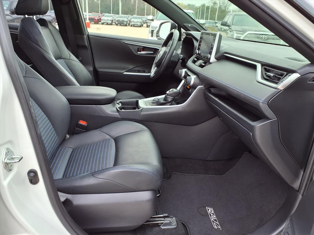 2020 Toyota RAV4 Hybrid XSE White at Emmons Autoplex