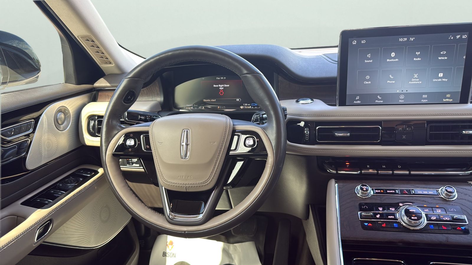 Used Car 2020 Lincoln Aviator  Grand Touring For Sale Under $35,000 In Austin, Texas