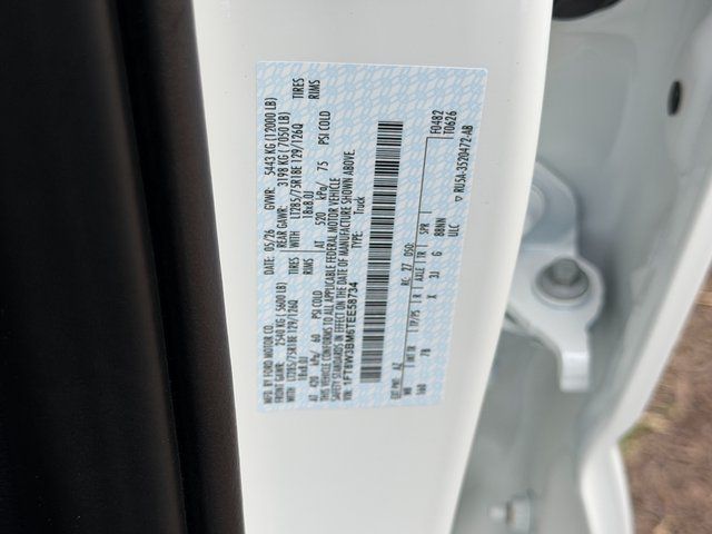 New 2026 Star White Metallic Tri-Coat Ford Platinum image 40