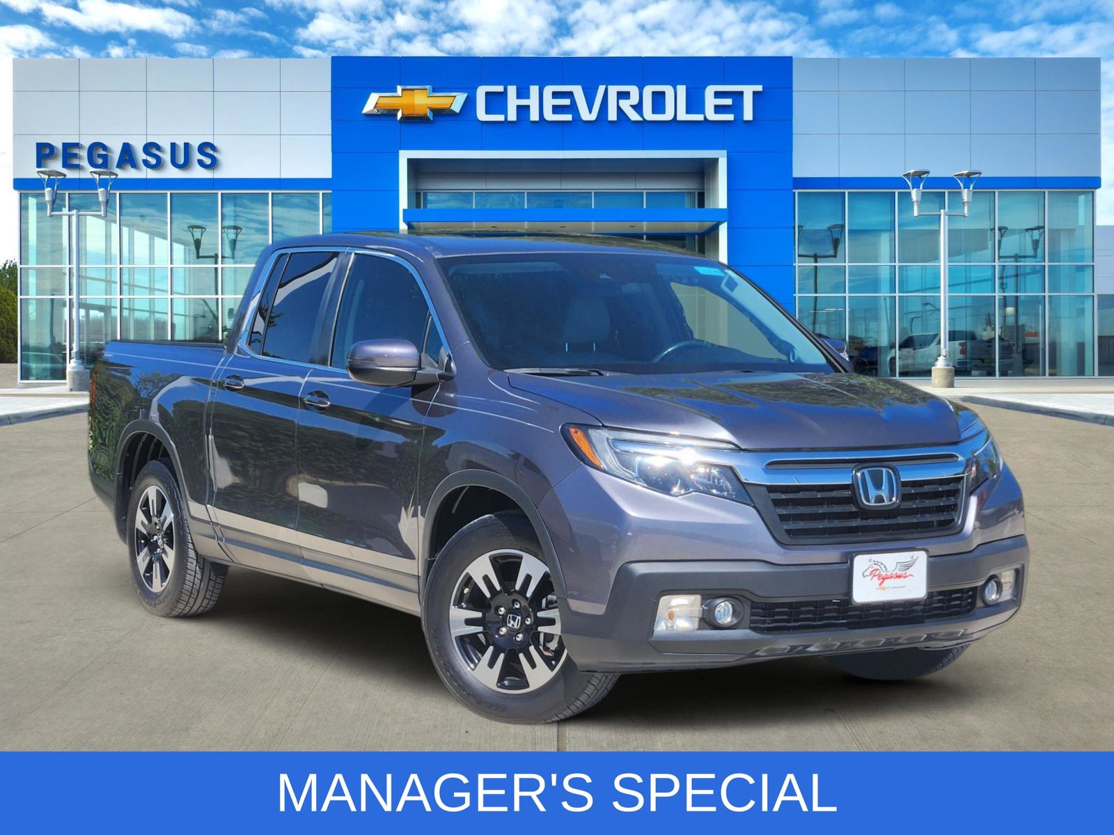 Platinum White Pearl 2020 Honda Ridgeline Pickup Truck Front-Wheel Drive 9-Speed Automatic