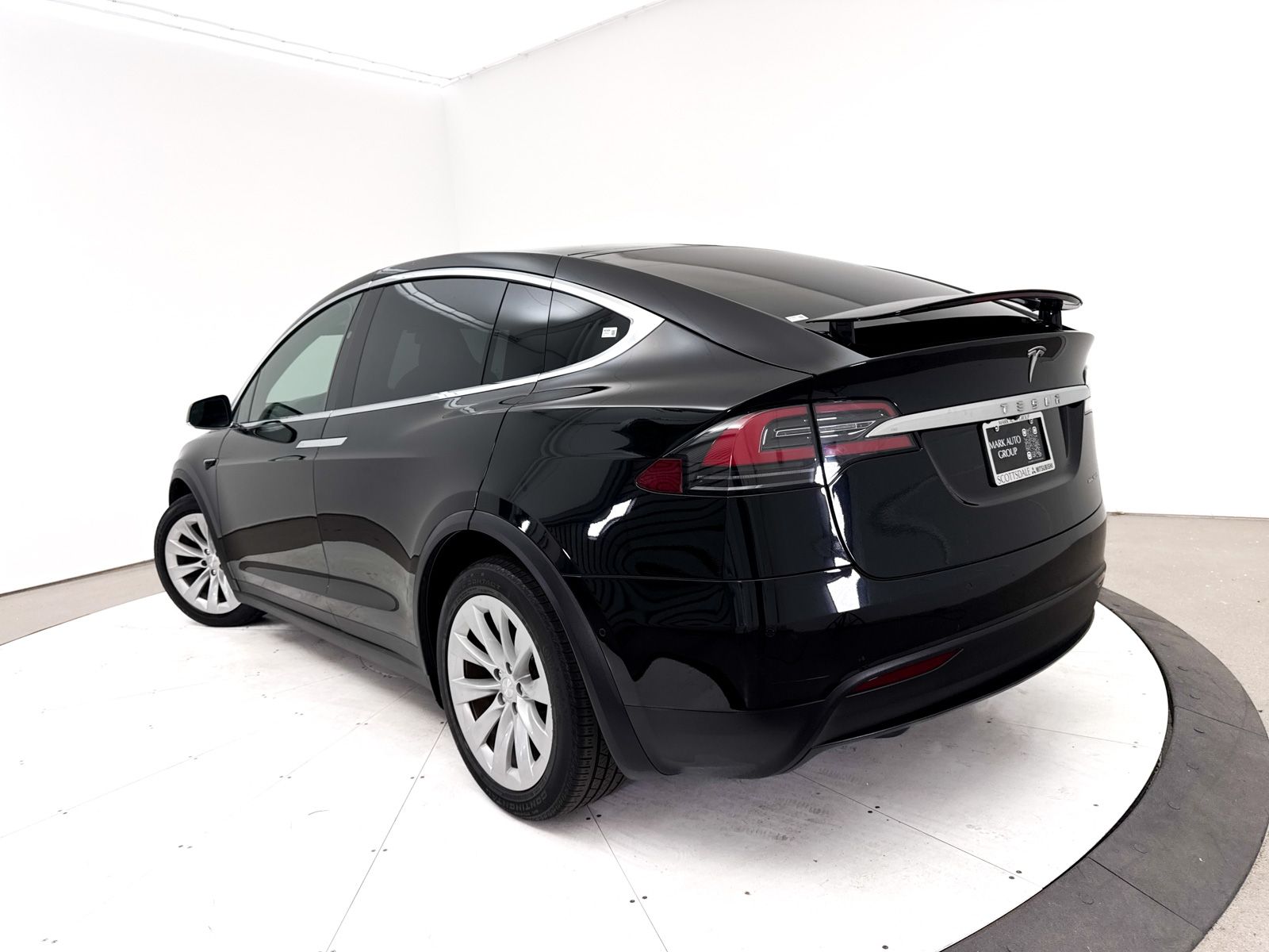 Used 2019 Tesla Model X Long Range with VIN 5YJXCBE2XKF204210 for sale in Scottsdale, AZ