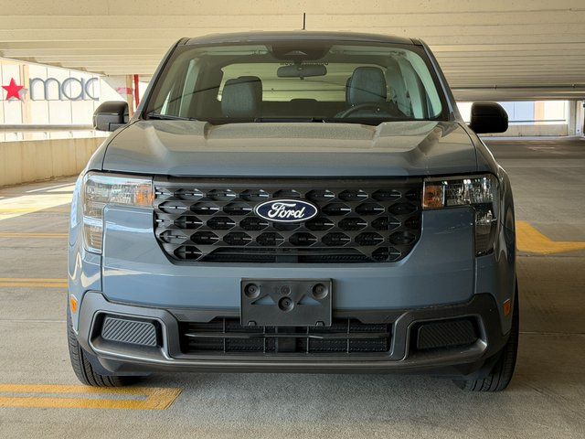 New 2025 Azure Gray Metallic Tri-Coat Ford XLT image 2