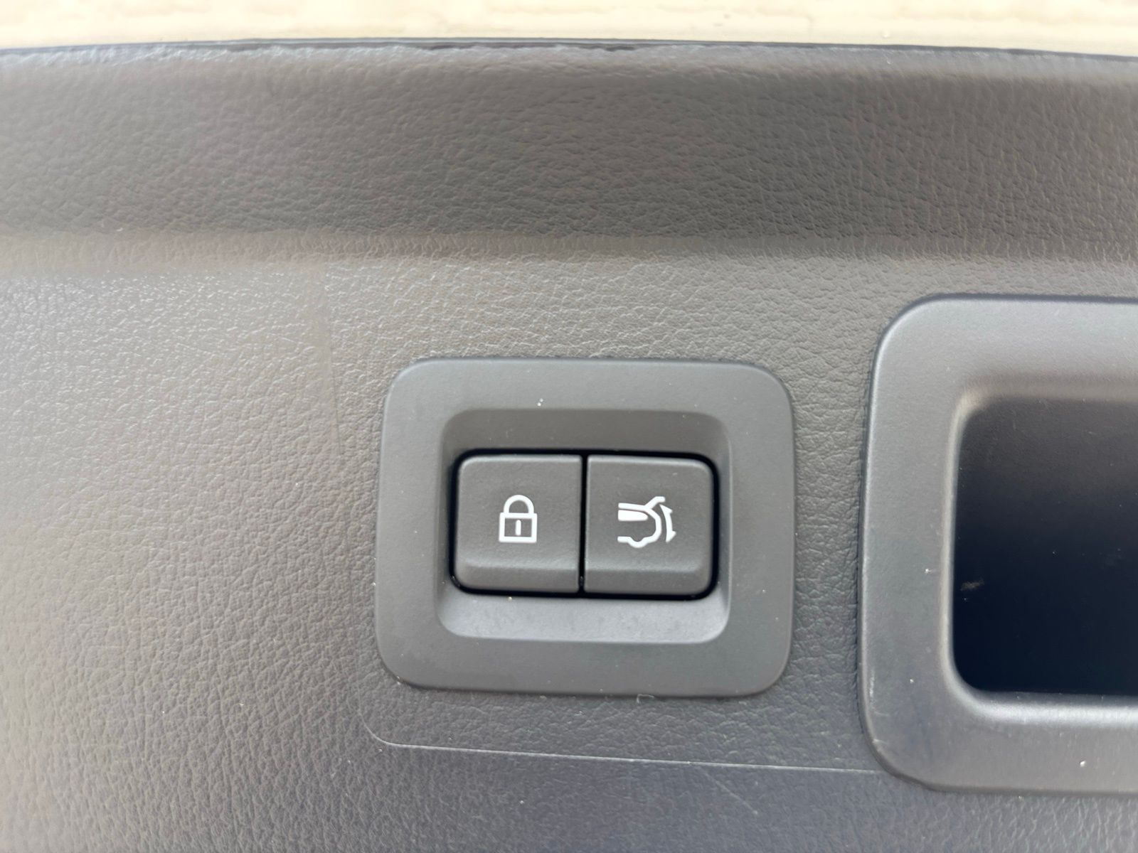 Used Car 2025 Mazda Cx-50  2.5 S Preferred Package For Sale Under $30,000 In Austin, Texas