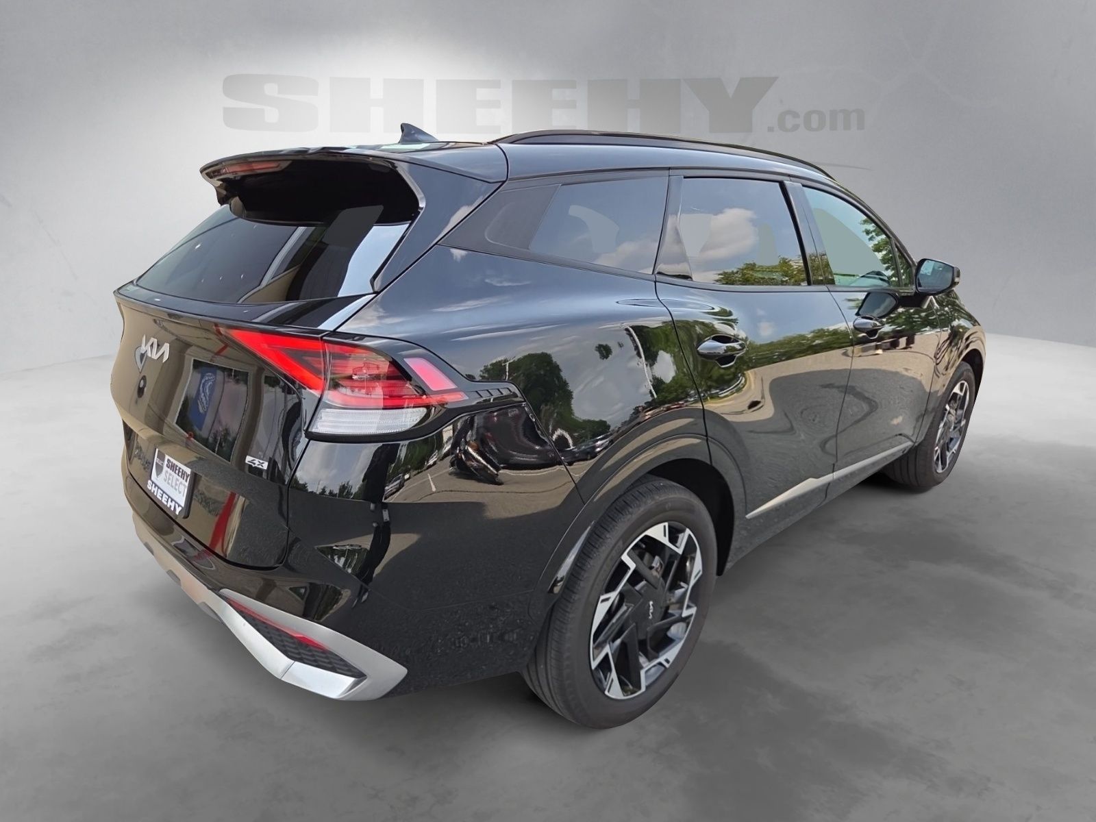 Used 2024 Black Kia SX-Prestige image 11