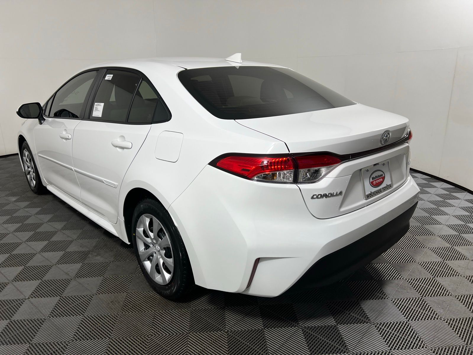 2025 Toyota Corolla LE 7