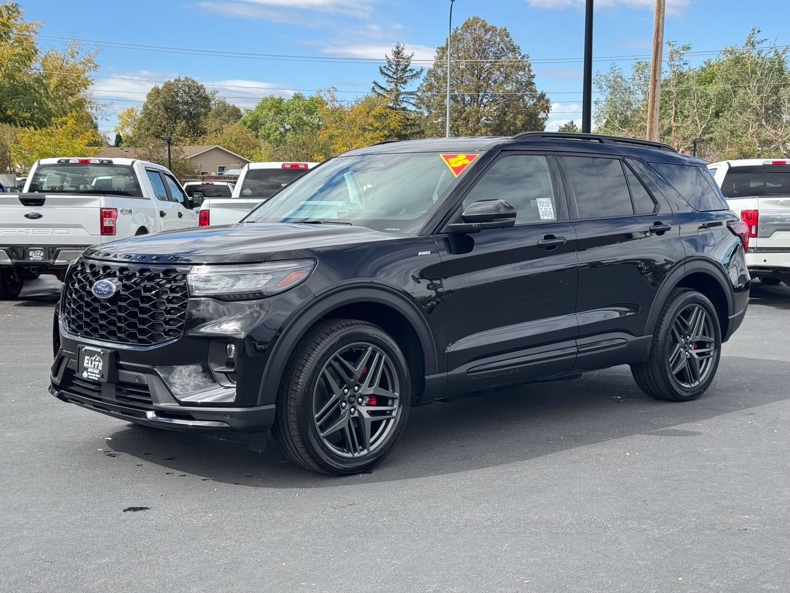 Used 2025 Ford Explorer SUV