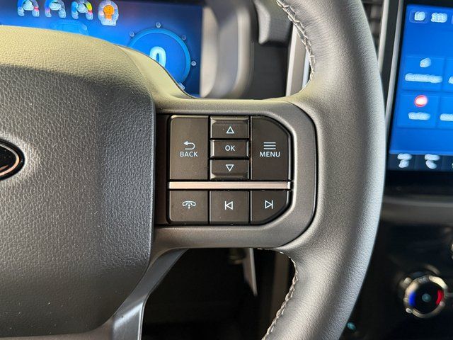 New 2026 Oxford White Ford XLT image 31