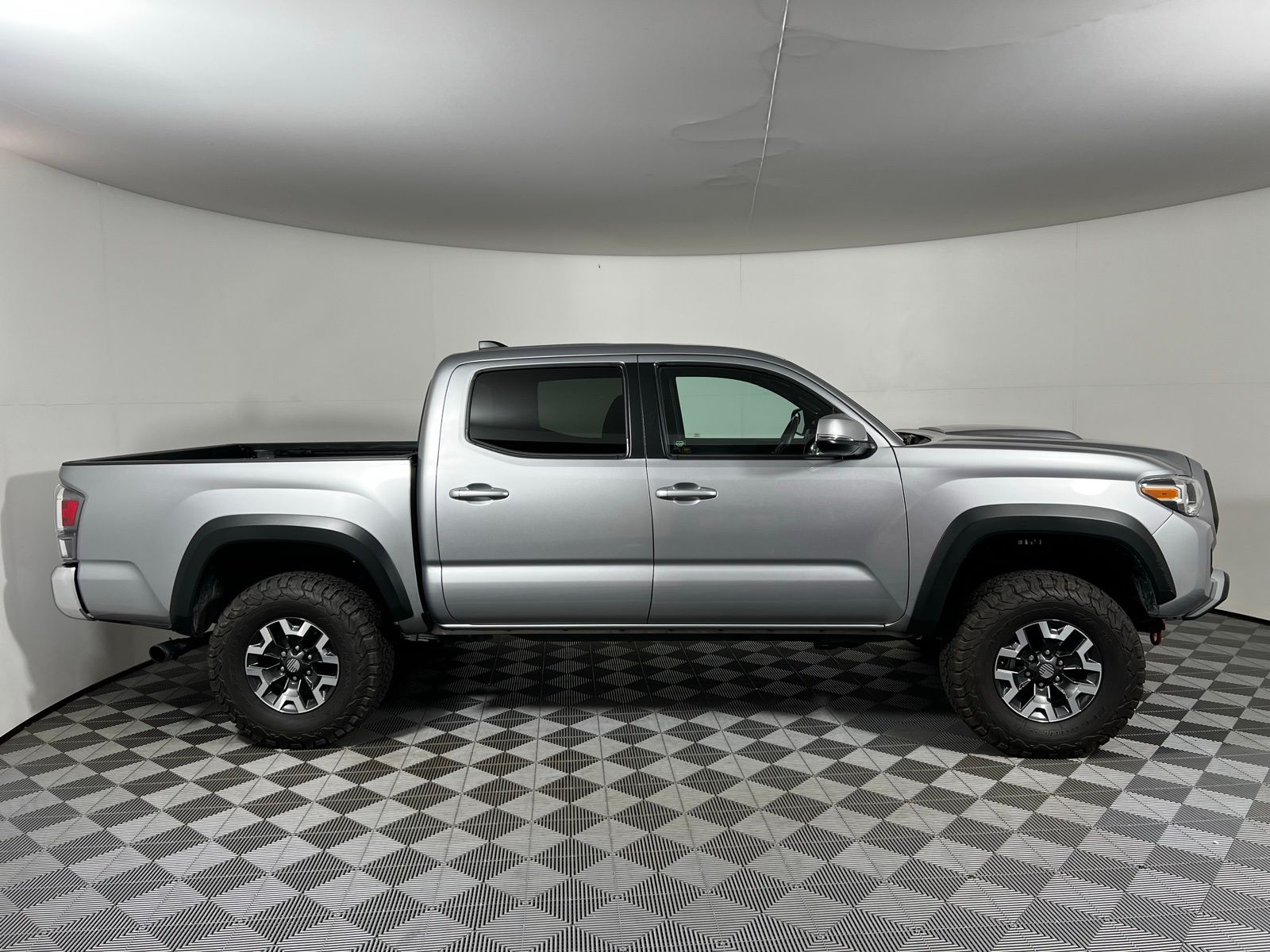 Thumbnail: 2021 Toyota Tacoma - 4