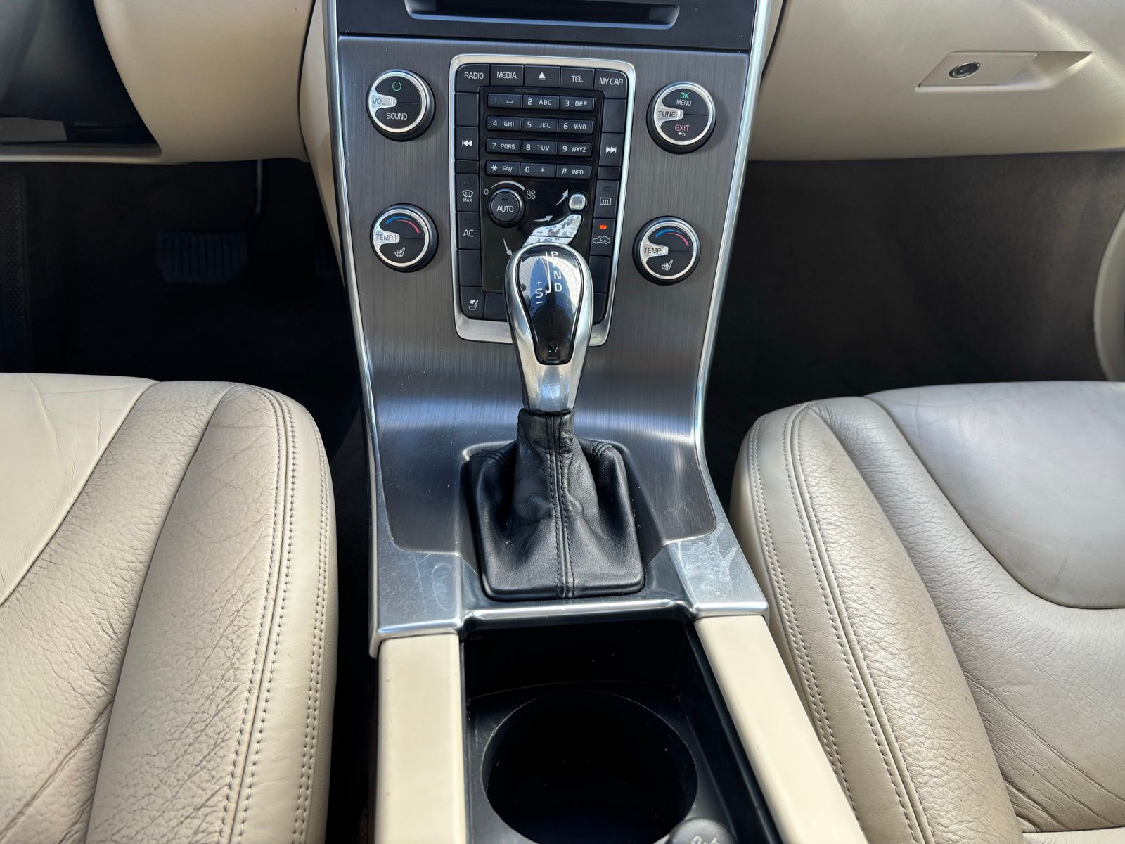 Used Car 2014 Volvo S60  T5 For Sale Under $10,000 In Austin, Texas