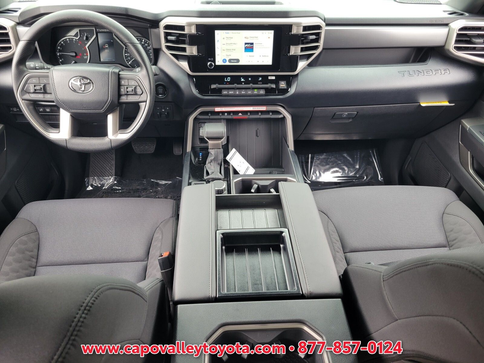 2025 Toyota Tundra SR5 - Photo 11