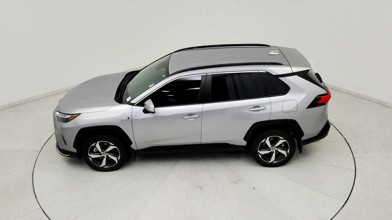 Used 2023 Silver Toyota SE image 17