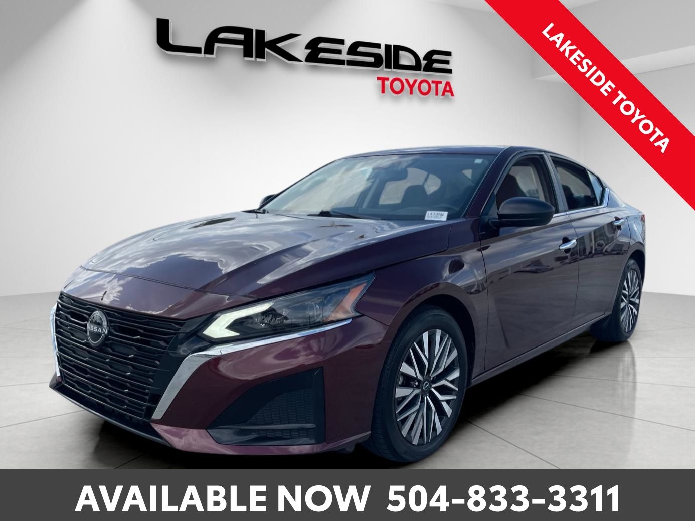 View vehicle photo 2