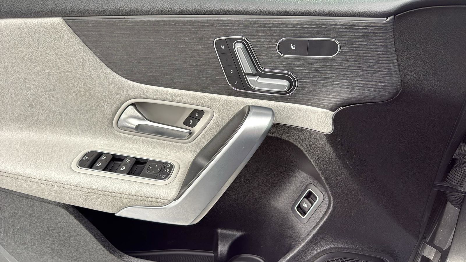 Used Car 2019 Mercedes-benz A-class  A 220 For Sale Under $25,000 In Austin, Texas