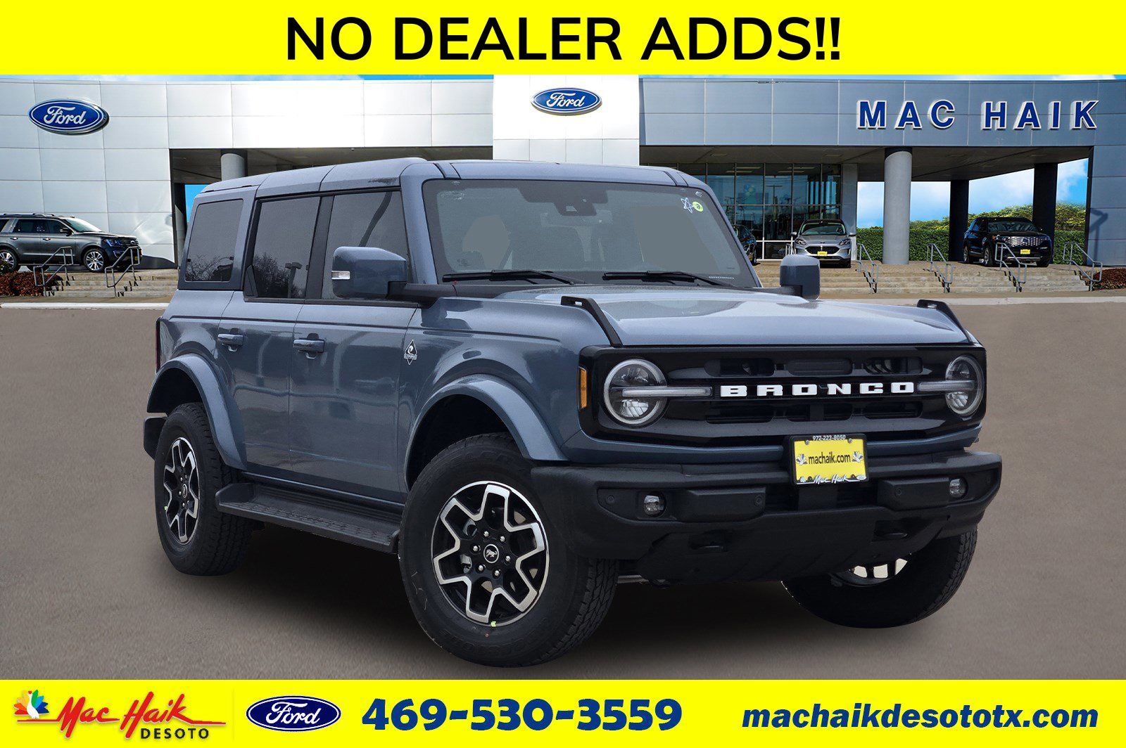 2025 Ford Bronco Outer Banks 4-Door 4WD