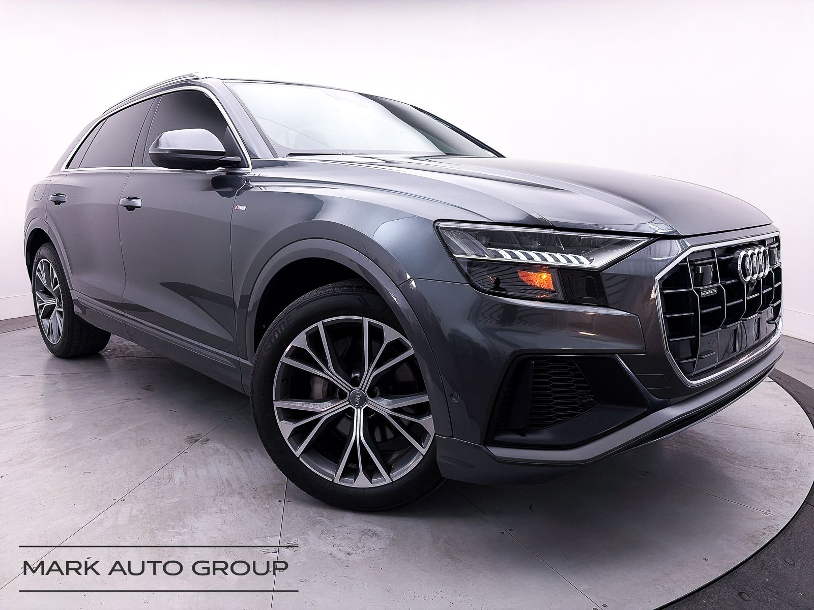 2021 Audi Q8 55 Premium Plus