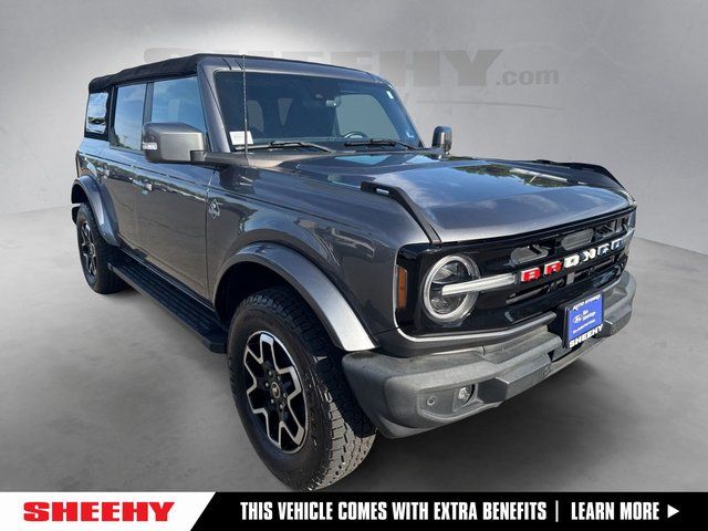 2022 Ford Bronco Outer Banks 4x4's photo