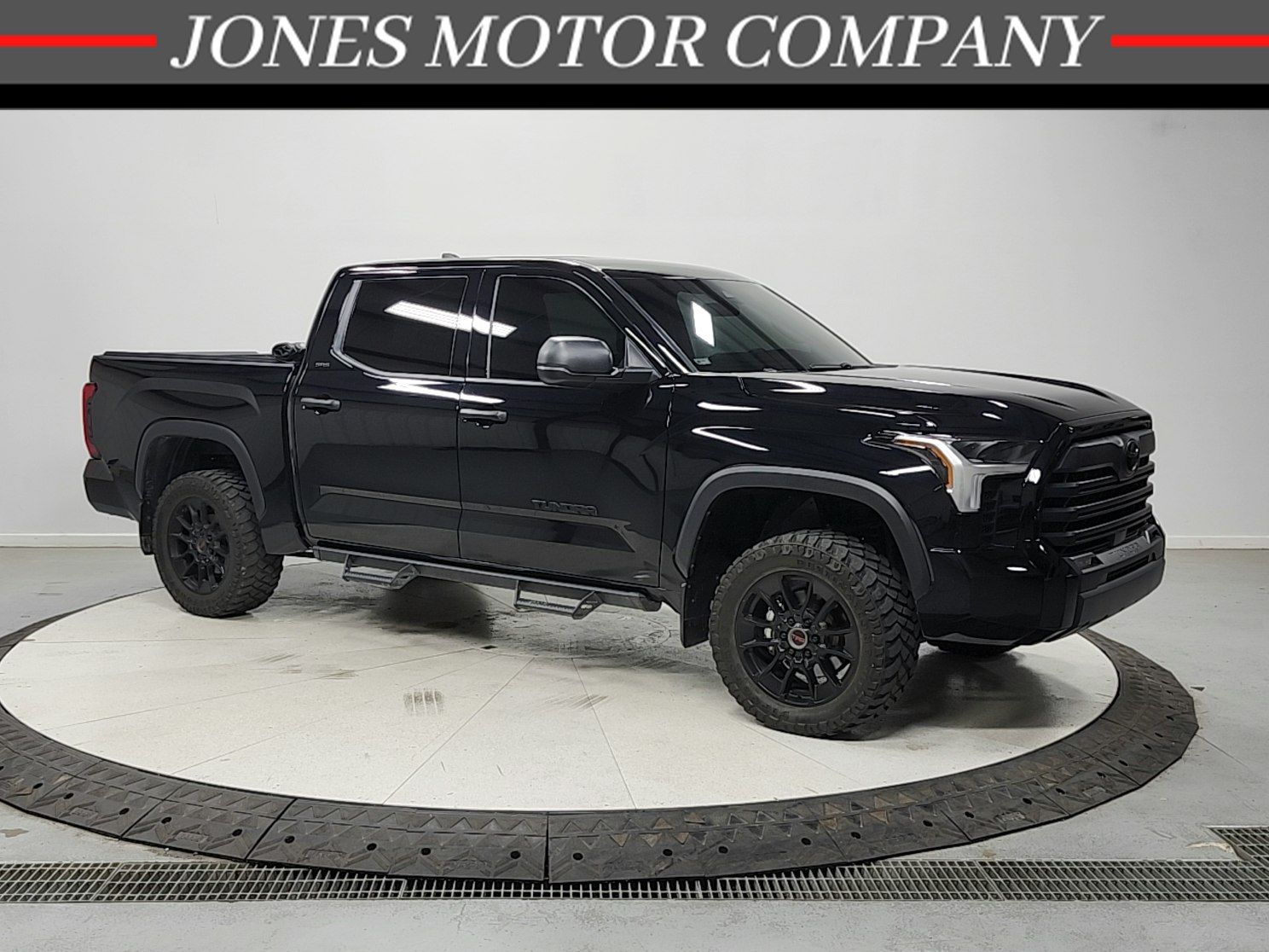 2024 Toyota Tundra SR5 CrewMax Cab 4WD