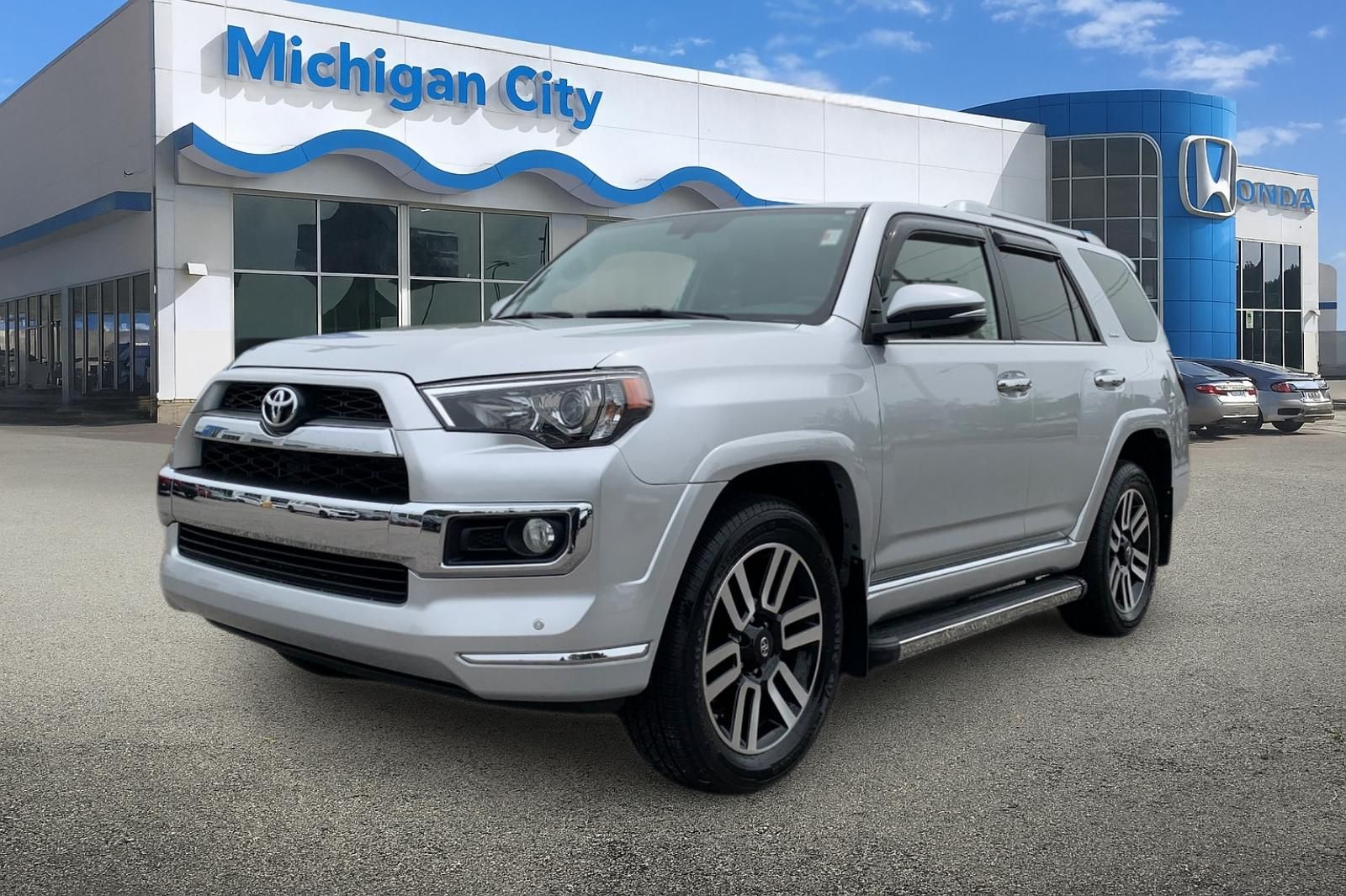 Classic Silver Metallic 2014 Toyota 4Runner SUV / Crossover All-Wheel Drive 5-Speed Automatic Overdrive