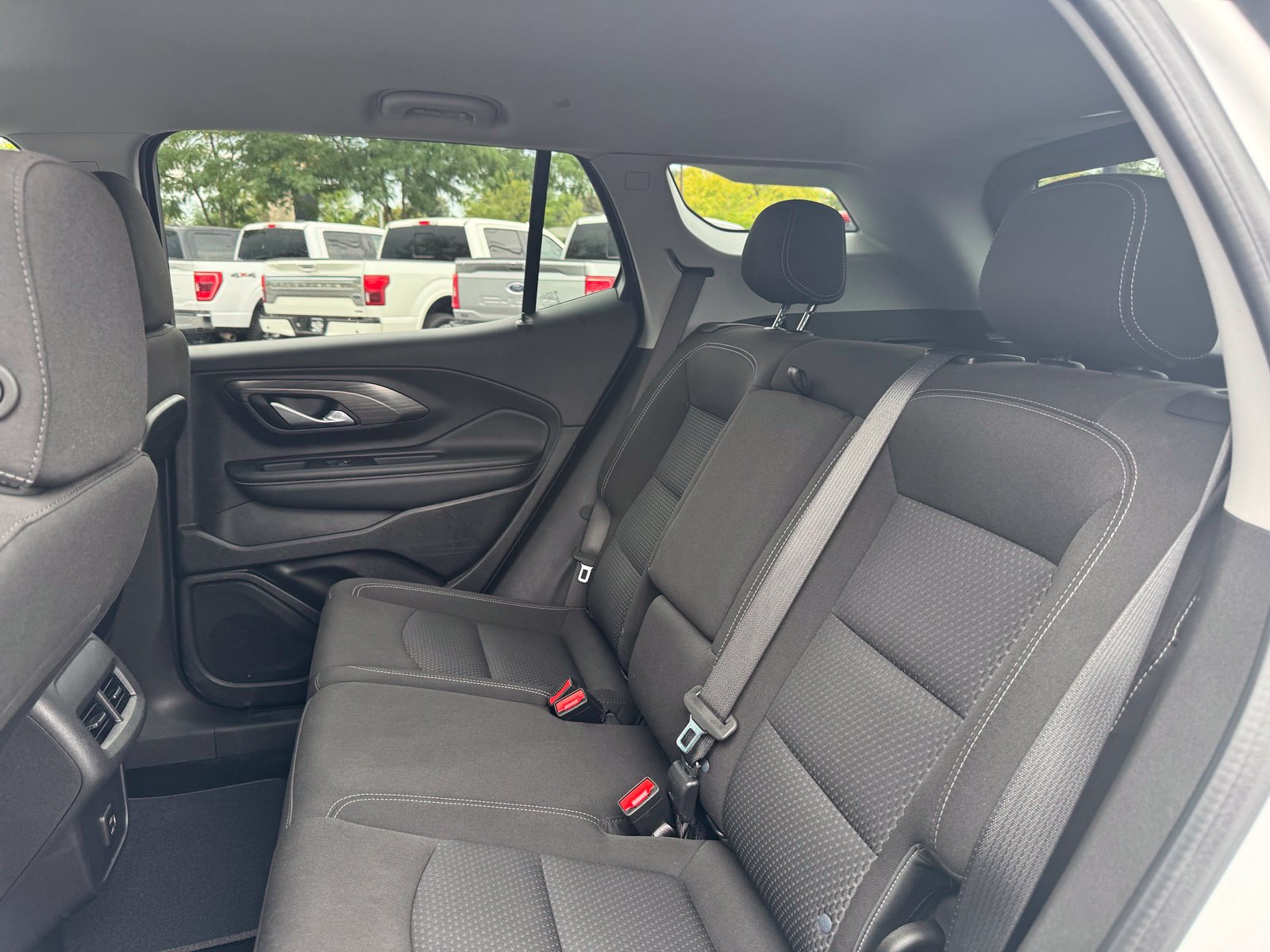 Used 2024 GMC Terrain SUV